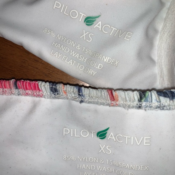 Bikini set - Picture 3 of 3